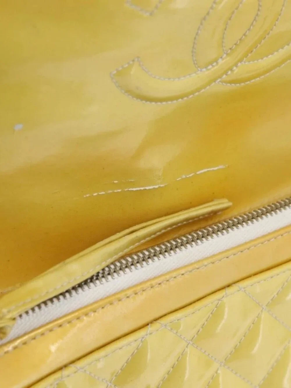 CHANEL Matelasse Backpack Patent leather Yellow Silver CC Auth 89374